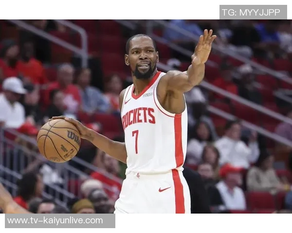 杜兰特新赛季表现抢眼场均30分6板助球队争胜 杜兰特新赛季表现抢眼场均30分6板助球队争胜