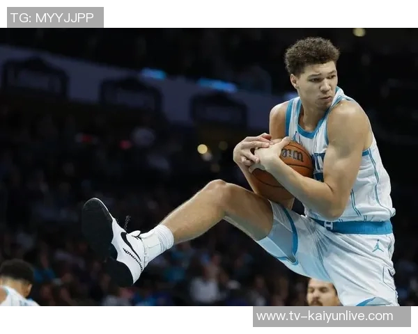 塞克斯顿强调黄蜂团结拼搏的重要性目标是本赛季取得突破性进展