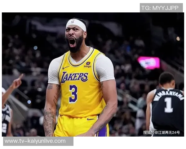 浓眉透露增重68公斤秘诀称赛季中保持体重避免过于单薄 浓眉透露增重68公斤秘诀称赛季中保持体重避免过于单薄