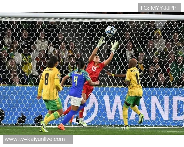 前曼联助教信心满满带领牙买加冲击世界杯目标近在咫尺 前曼联助教信心满满带领牙买加冲击世界杯目标近在咫尺