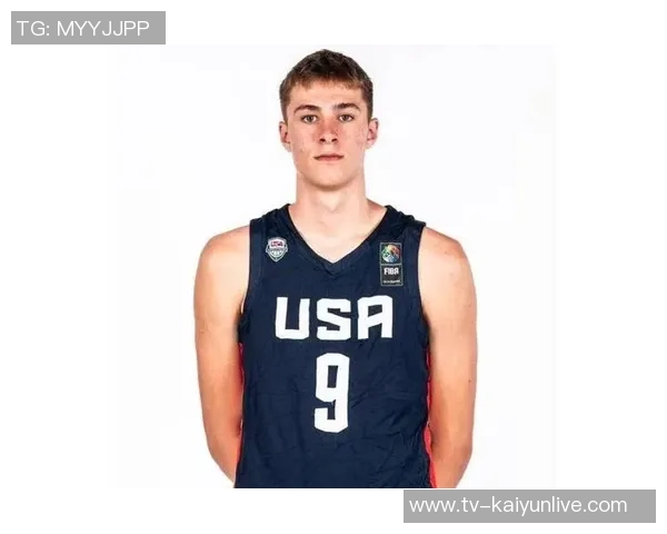 弗拉格进攻能力待提升休赛期不应过度期待其成队内第三核心 弗拉格进攻能力待提升休赛期不应过度期待其成队内第三核心