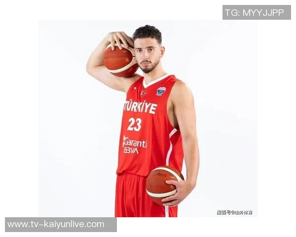 申京自信提升表现表示持球速度更快无球状态仍在适应中