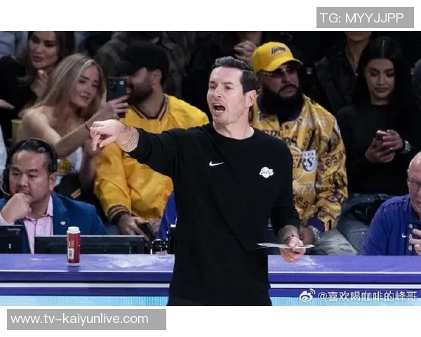 雷迪克点评黄蜂对湖人表现出色强调低位防守问题亟待解决